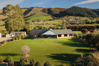 /international/nz/91-garlands-road-waimate-canterbury-380066172174/