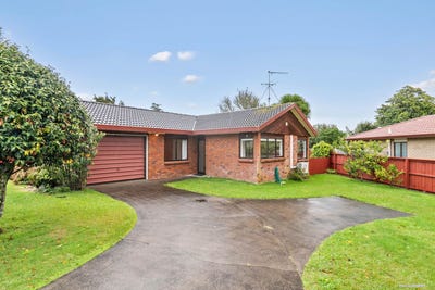 /international/nz/pukekohe-franklin-380066078715/
