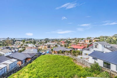 /international/nz/10-fernbird-place-massey-waitakere-city-380066104795/
