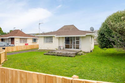 /international/nz/beerescourt-hamilton-city-380066104917/