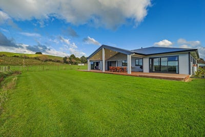 /international/nz/pahiatua-tararua-380066167581/