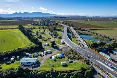 /international/nz/78-grove-road-blenheim-central-marlborough-380066125058/