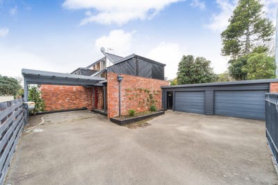 /international/nz/hokowhitu-palmerston-north-city-380066181126/