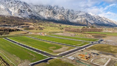 /international/nz/436-kingston-road-jacks-point-queenstown-380066104646/