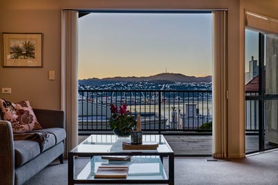 /international/nz/oriental-bay-wellington-city-380066124421/