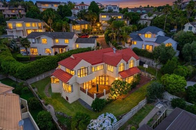 /international/nz/48-penguin-drive-murrays-bay-north-shore-city-380066076810/