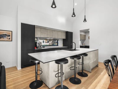 /international/nz/231-highsted-road-casebrook-christchurch-city-380066106227/