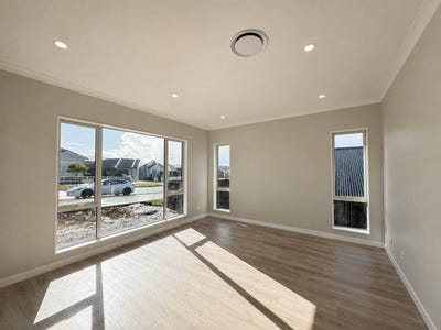 /international/nz/73-parish-drive-milldale-rodney-380066180462/