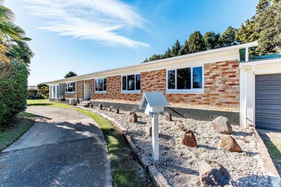 /international/nz/87-college-road-edgecumbe-whakatane-380066169748/