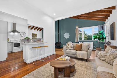 /international/nz/62-herbert-street-masterton-wairarapa-380066179401/