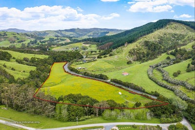 /international/nz/723-whangaripo-valley-road-whangaripo-rodney-380066120211/