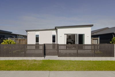 /international/nz/47-bale-close-papamoa-tauranga-380066175213/