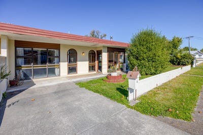 /international/nz/1-waverley-street-waipawa-central-hawkes-bay-380066095502/