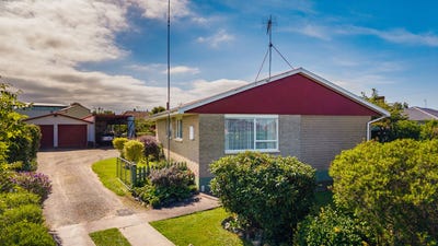 /international/nz/16-studholme-street-waimate-canterbury-380066114716/