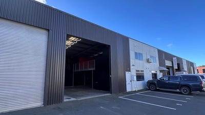 /international/nz/papamoa-tauranga-380066133912/