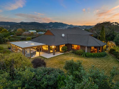 /international/nz/1-stoneleigh-grove-paraparaumu-kapiti-coast-380066120218/