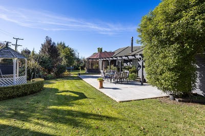 /international/nz/glenross-dunedin-city-380066104729/