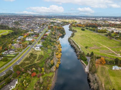 /international/nz/1-riverlinks-lane-flagstaff-hamilton-city-380066114838/