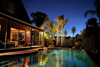 /international/nz/287-glenvar-road-long-bay-north-shore-city-380066093846/
