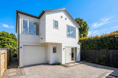 /international/nz/17-muir-avenue-mangere-bridge-manukau-city-380066180004/