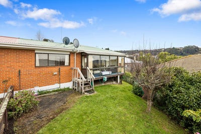 /international/nz/61e-playfair-street-caversham-dunedin-city-380066177814/