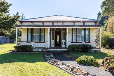 /international/nz/22-bridge-street-eketahuna-tararua-380066117048/