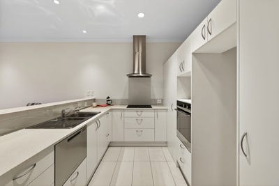 /international/nz/49-covent-drive-stoke-nelson-bays-380066179676/