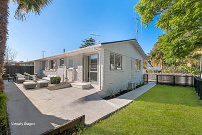 /international/nz/hinewa-road-otumoetai-bay-of-plenty-380066085428/