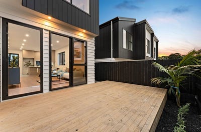 /international/nz/henderson-waitakere-city-380066178894/