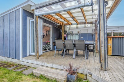 /international/nz/268-riversdale-road-riversdale-beach-masterton-380066094845/
