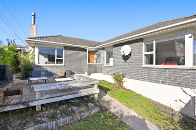 /international/nz/14-upland-street-helensburgh-dunedin-city-380066184896/