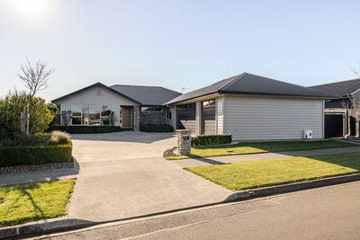/international/nz/57-rodeo-drive-kelvin-grove-palmerston-north-city-380066177948/
