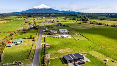 /international/nz/30-monmouth-road-stratford-taranaki-380066116407/