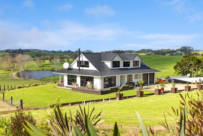 /international/nz/1500-mangawhai-road-te-arai-rodney-380066085835/