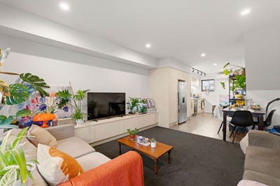 /international/nz/361-madras-street-christchurch-central-christchurch-city-380066107650/