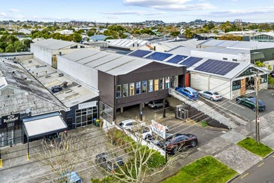 /international/nz/9-mcdonald-street-morningside-auckland-city-380066184316/