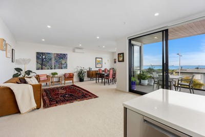 /international/nz/long-bay-north-shore-city-380066102611/