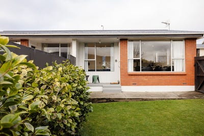 /international/nz/roslyn-dunedin-city-380066167404/