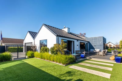 /international/nz/49-school-road-tai-tapu-selwyn-380066097823/