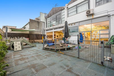 /international/nz/19-21-hopper-street-mount-cook-wellington-city-380066146777/