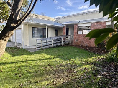 /international/nz/24-savage-crescent-west-end-palmerston-north-city-380066121762/