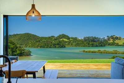 /international/nz/110-mornington-way-parua-bay-whangarei-380066107089/