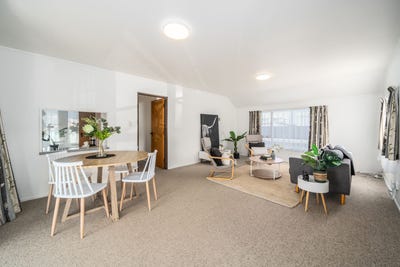 /international/nz/johnsonville-wellington-city-380066104820/