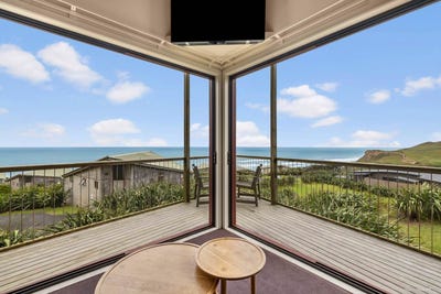 /international/nz/685-karioitahi-road-waiuku-franklin-380066081842/