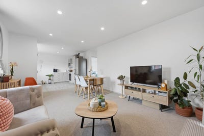 /international/nz/68-tuaiwi-street-manukau-auckland-380066085881/