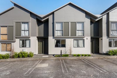 /international/nz/mount-wellington-auckland-city-380066114457/