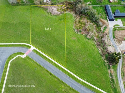 /international/nz/960-collinson-street-pirongia-waipa-380066106098/