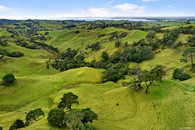 /international/nz/0-barthow-road-pollok-franklin-380066077619/
