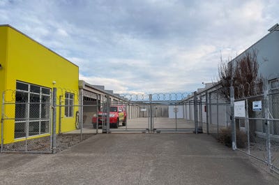 /international/nz/36-tanya-street-bromley-christchurch-city-380066148151/
