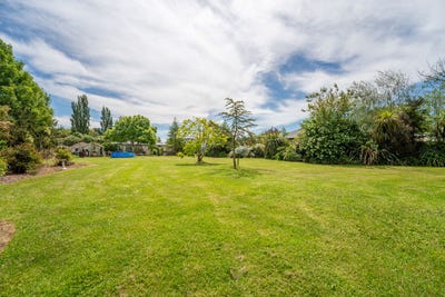/international/nz/9-hayes-street-waimate-canterbury-380066103575/
